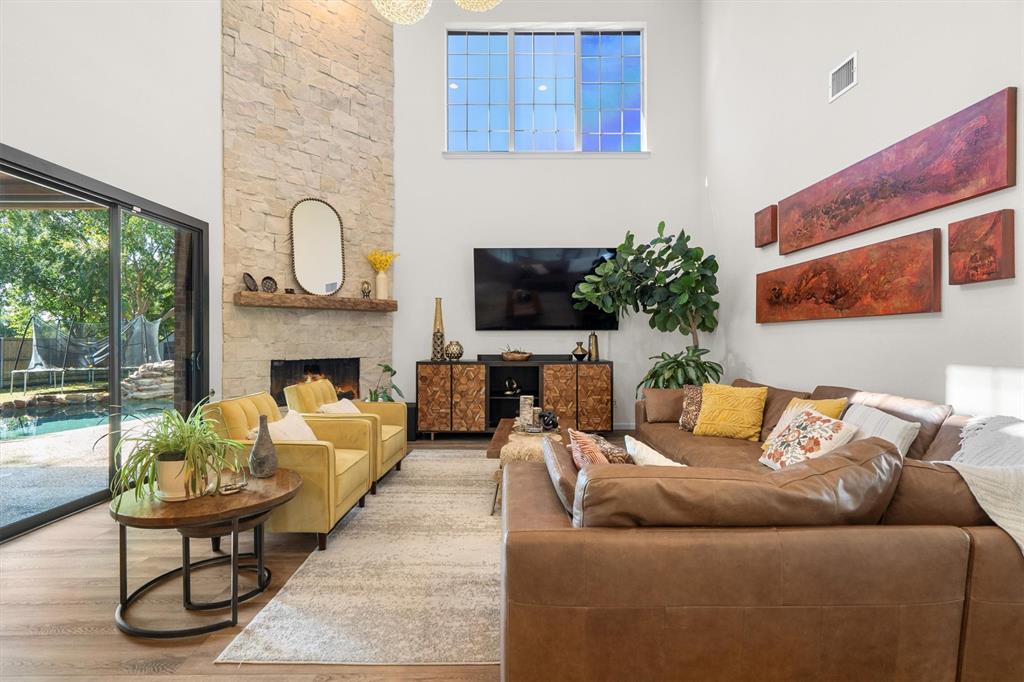 2325 Heather Ridge Drive