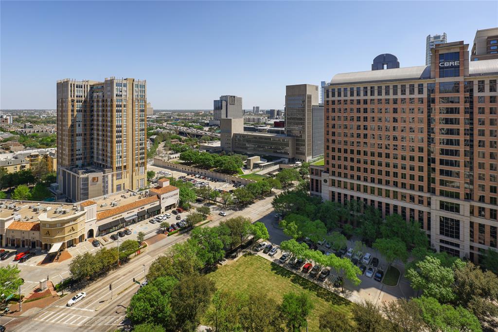 Ritz-Carlton Residences 1 - Residential