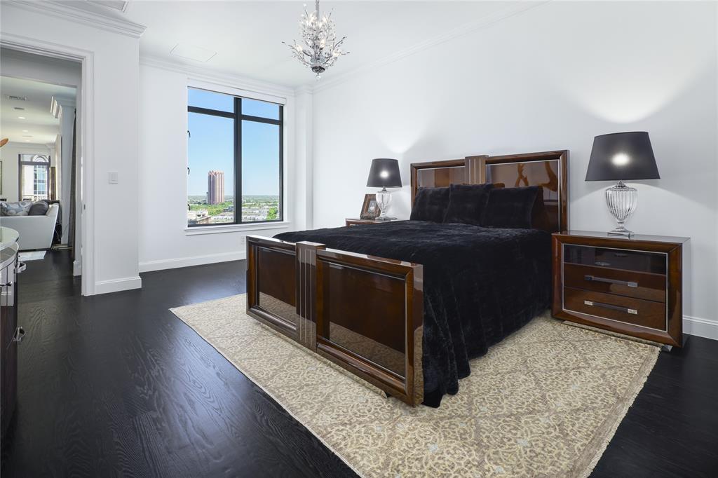 Ritz-Carlton Residences 1 - Residential