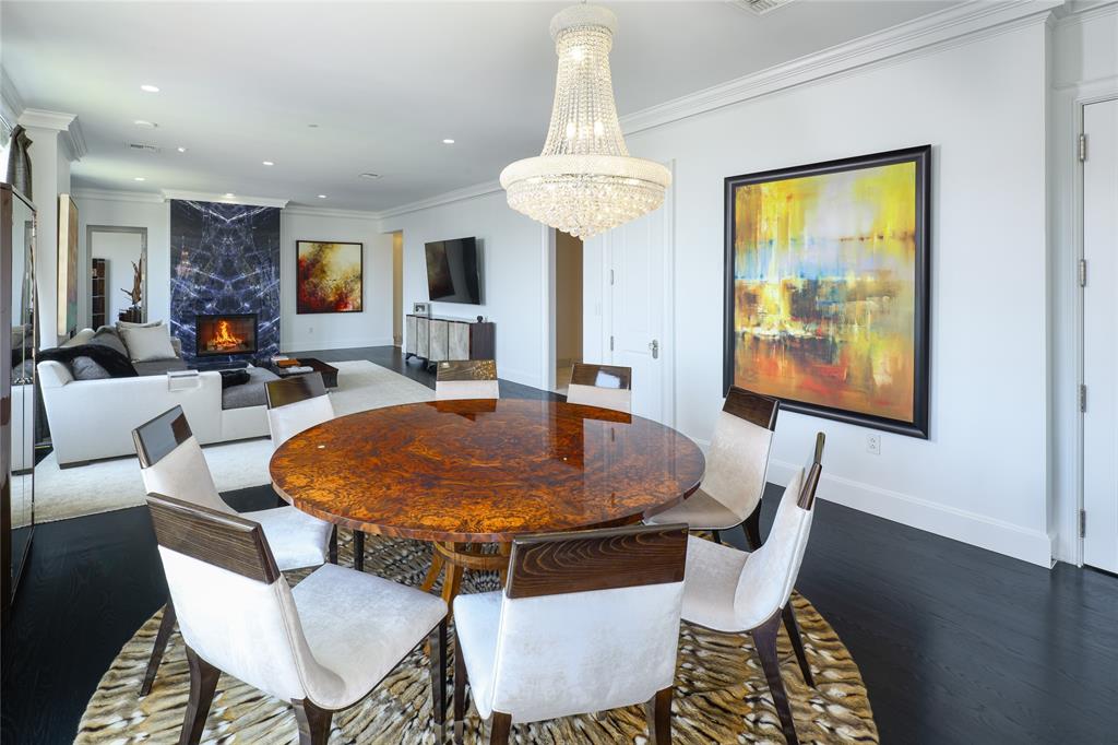 Ritz-Carlton Residences 1 - Residential