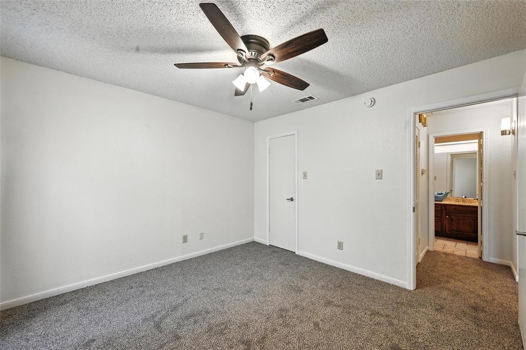 Cloisters Condo The - Residential