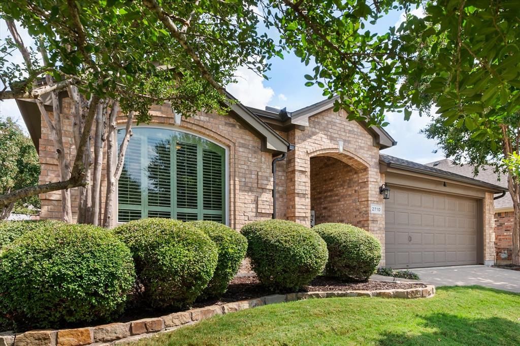 2710 Comanche Trail