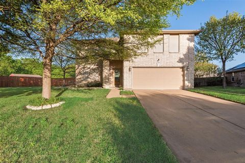 1448 Lauren Drive Burleson TX 76028