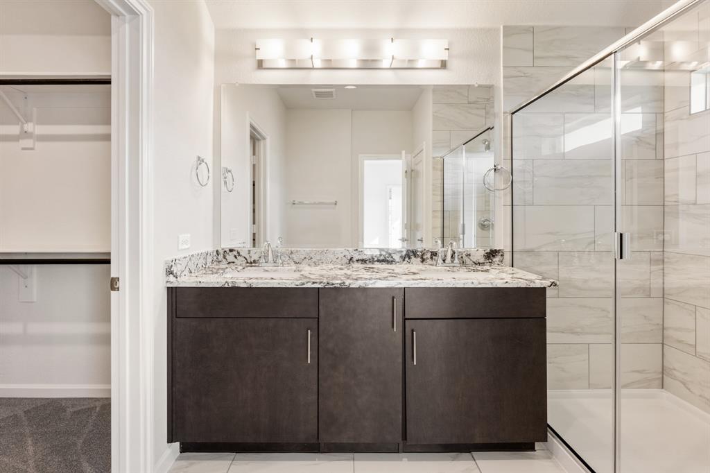 Eagle Glen Elements - Residential