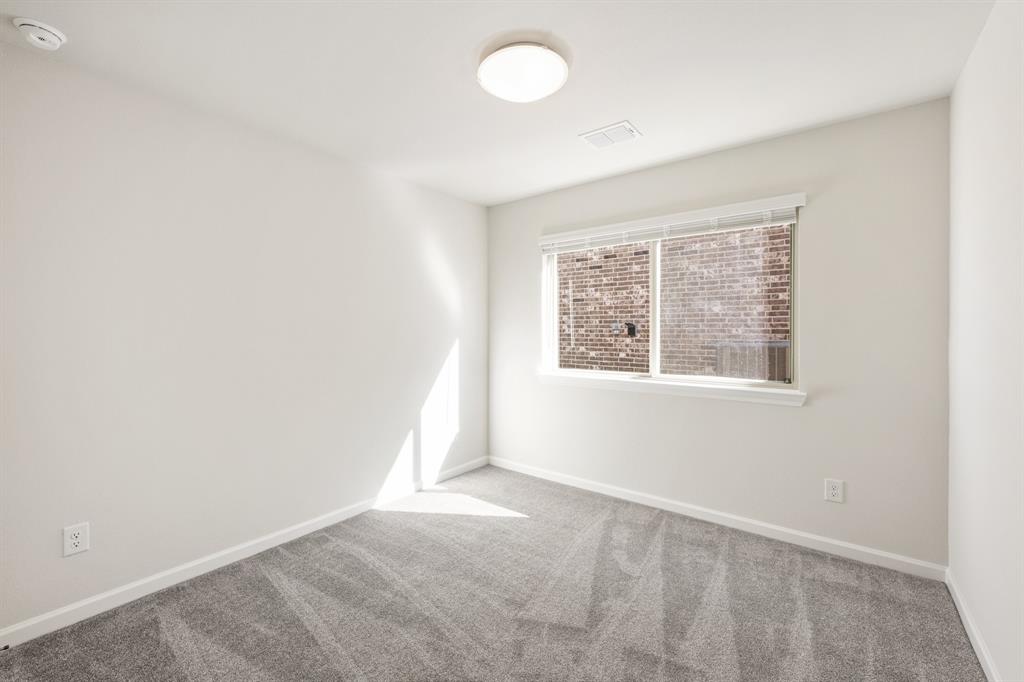 Eagle Glen Elements - Residential