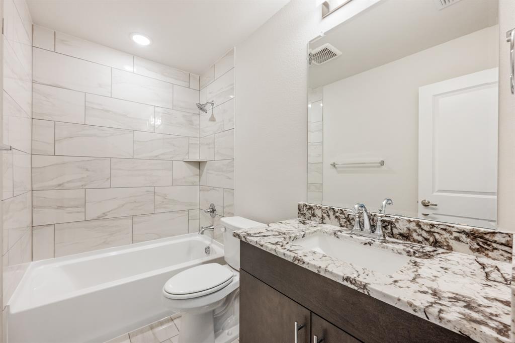 Eagle Glen Elements - Residential