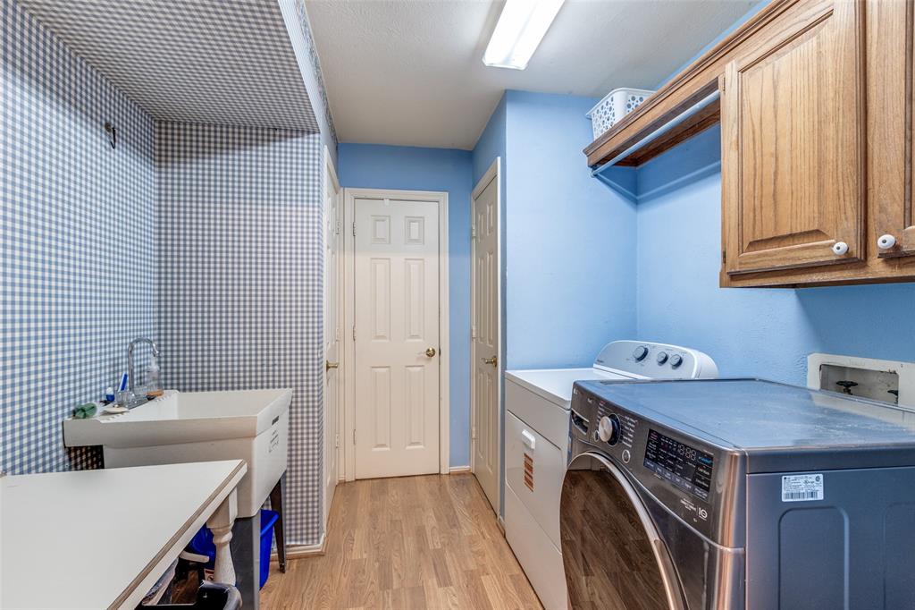 Jc Burge Surv - Land