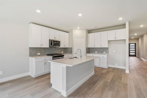 503 Midnight Oak Drive McKinney TX 75069