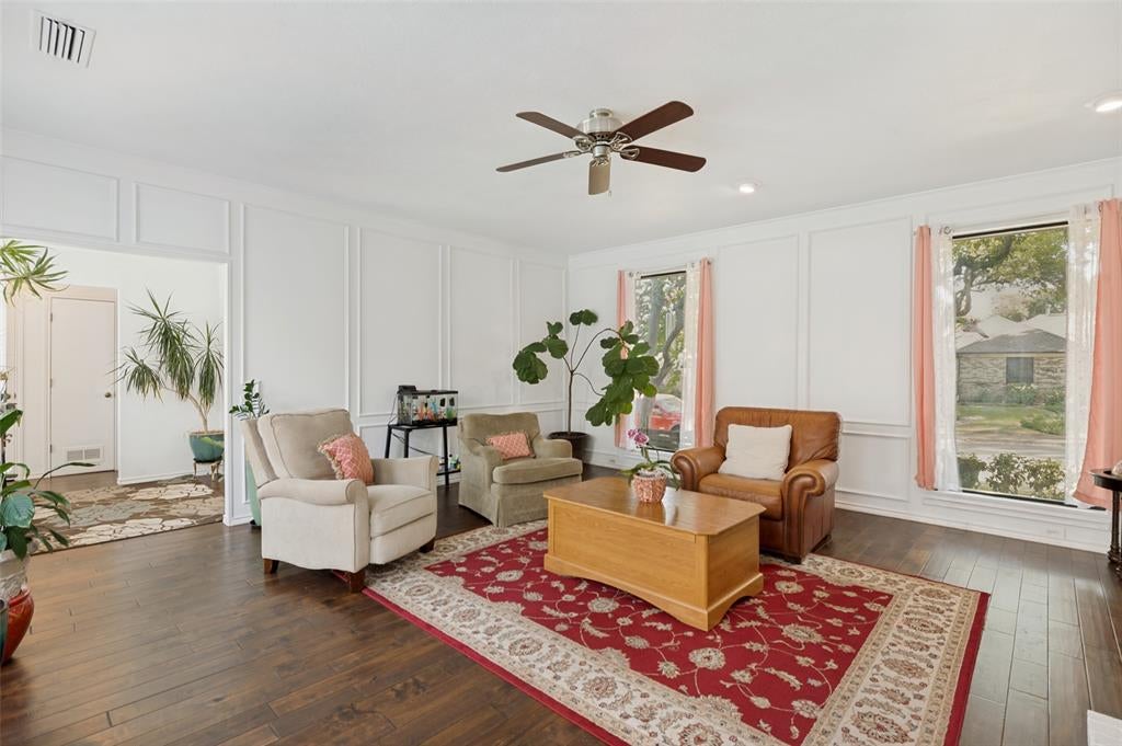 6015 Blue Bay Drive