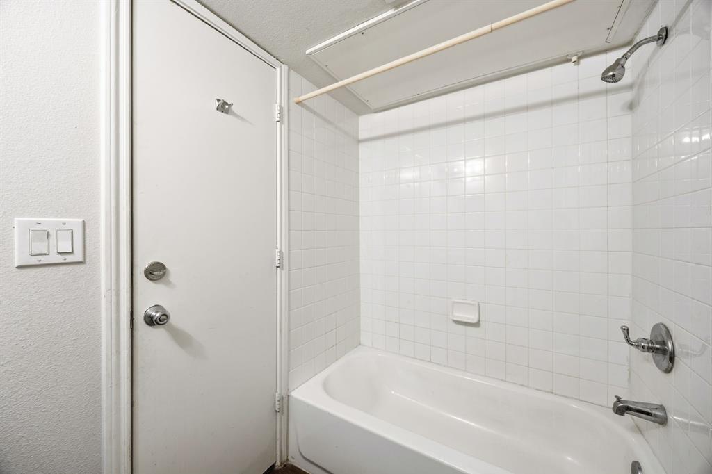 Richland Trace Condos - Residential