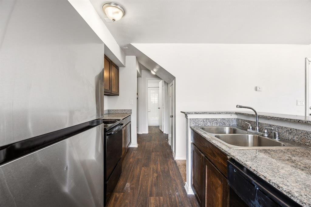 Richland Trace Condos - Residential