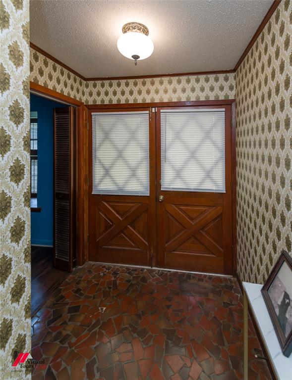 Central Plaza Sub - Residential