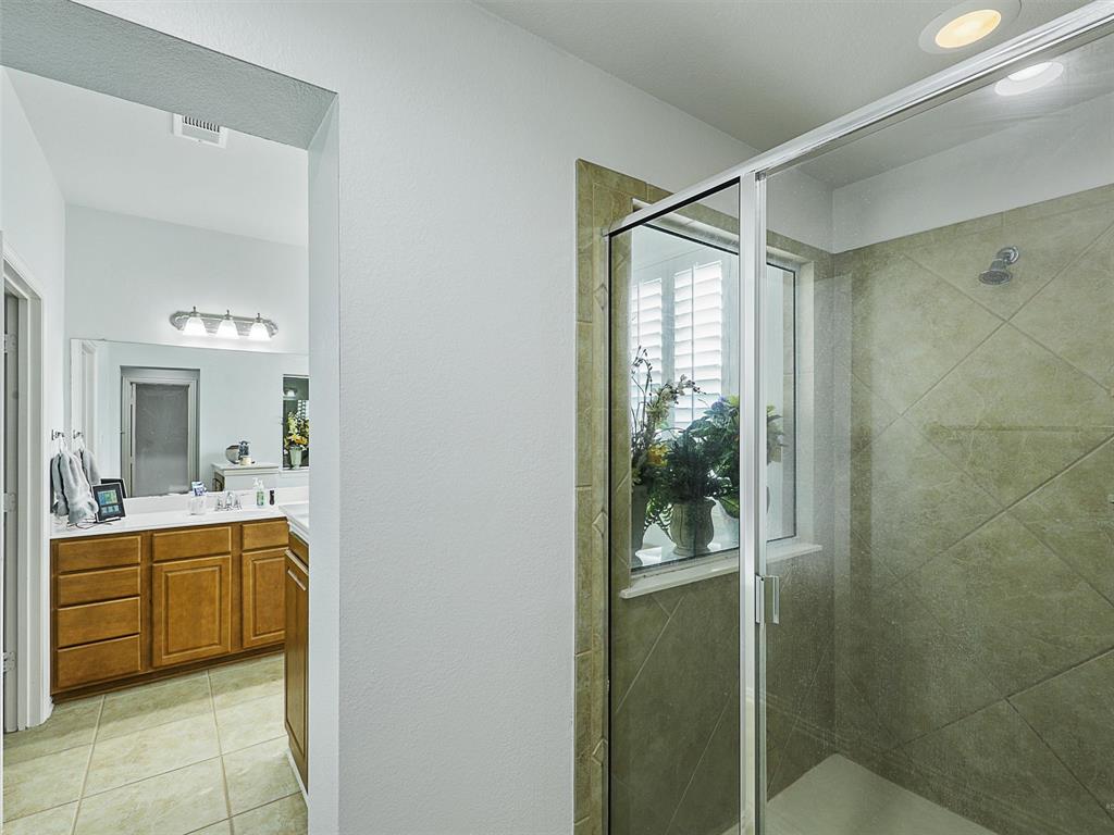 Summit View Lake Ph Three - Residential