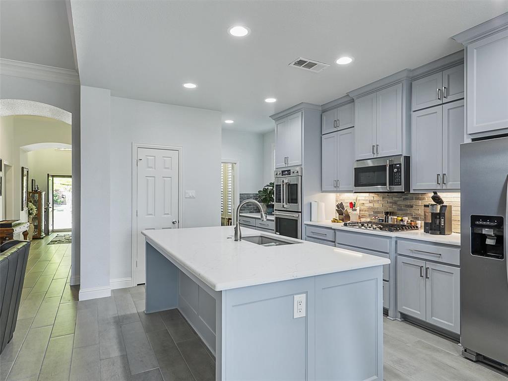 Summit View Lake Ph Three - Residential