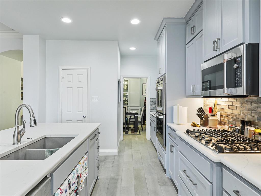 Summit View Lake Ph Three - Residential