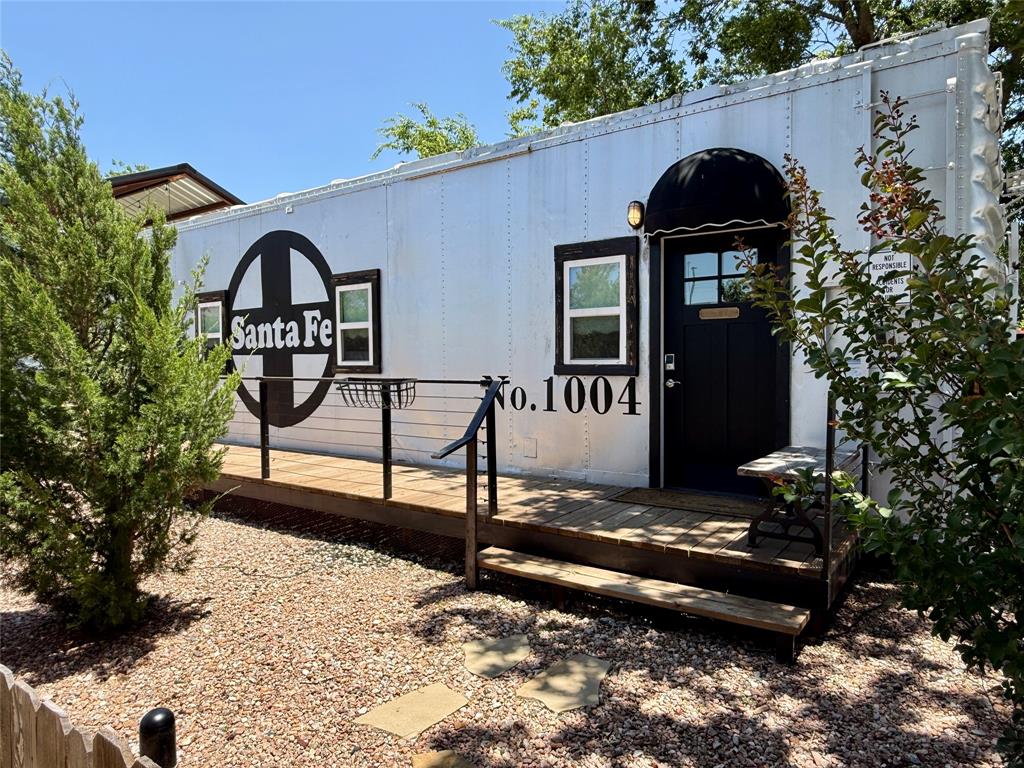 708 Avenue A