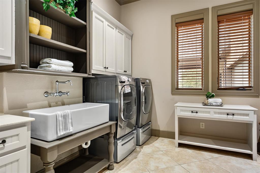 West Oaks - Residential