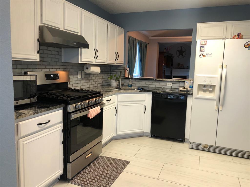 10236 CYPRESS HILLS Drive