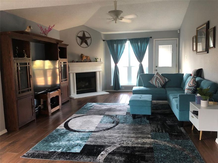 Welcome to your beautifully updated Fort Worth retreat, where modern comfort meets move-in ready convenience. This charming home boasts three spacious bedrooms and two well-appointed bathrooms, providing the perfect layout for comfortable living. Step inside to discover a host of desirable upgrades, all completed in 2022, including energy-efficient new windows, a brand new HVAC system for year-round comfort, and a reliable new water heater. The unique automatic flashing toilet adds a touch of innovative luxury, while the roof with solar panels offers incredible energy savings. This is more than just a house; it's a smart, sustainable, and completely updated home waiting for you to start creating memories. Don't miss this exceptional opportunity—schedule your showing today

Smart lock access. Ready to move in.