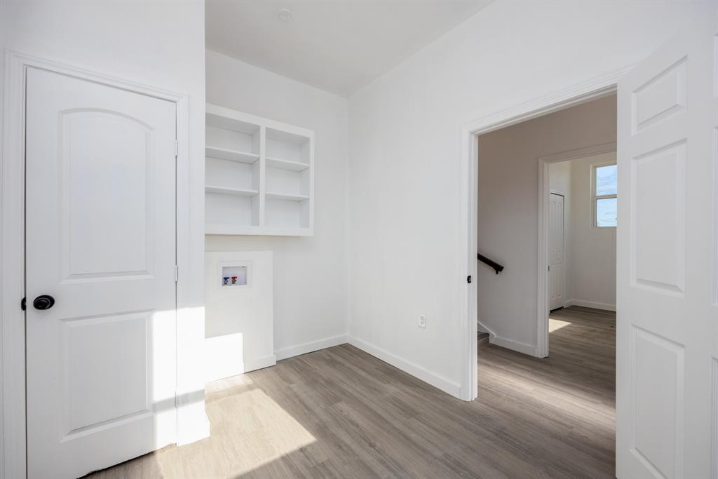 Western Lake Estates A - Residential Lease