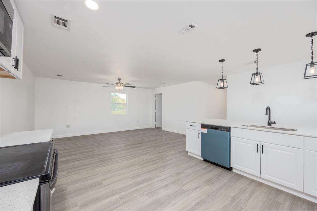 Western Lake Estates A - Residential Lease