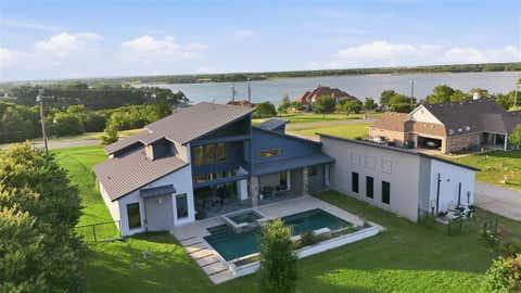 211 Hunter Pass Waxahachie TX 75165