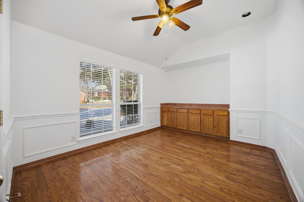 501 Bending Oaks Trail