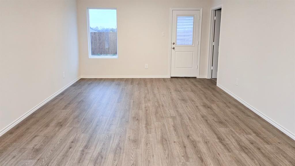 Leonard Crossing - Residential