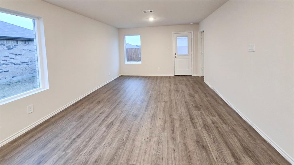 Leonard Crossing - Residential