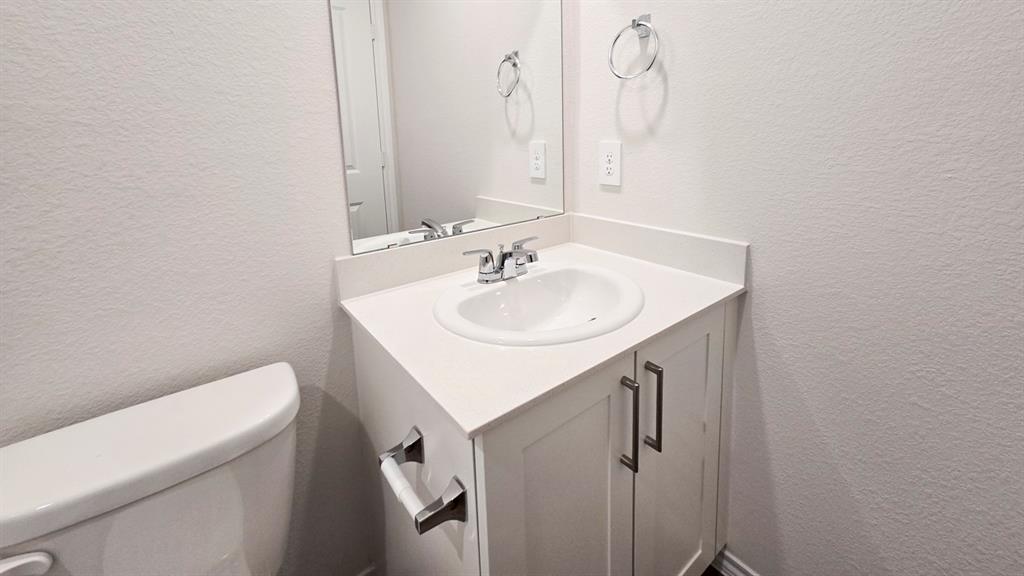 Leonard Crossing - Residential