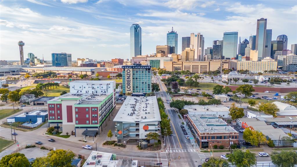 Buzz Condo - Residential