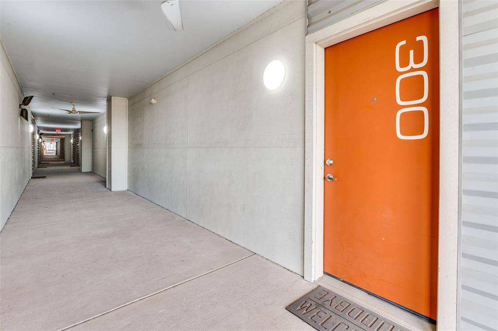 Buzz Condo - Residential