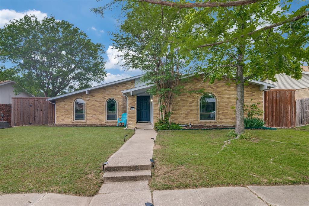 3709 Dumas Trail