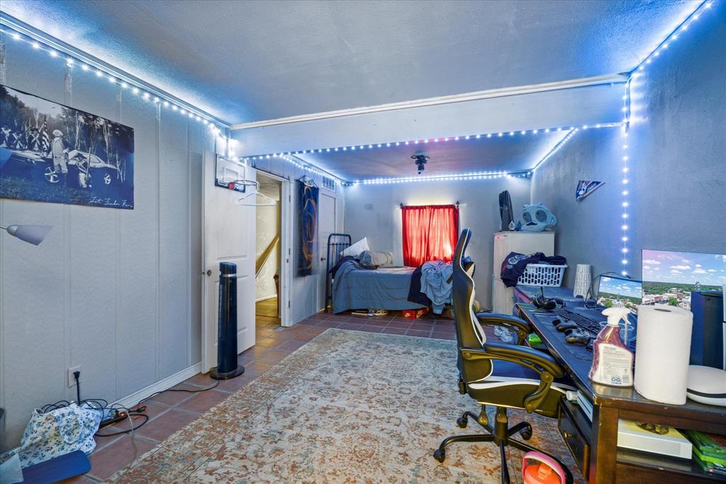 Decordova Bend Estate - Residential