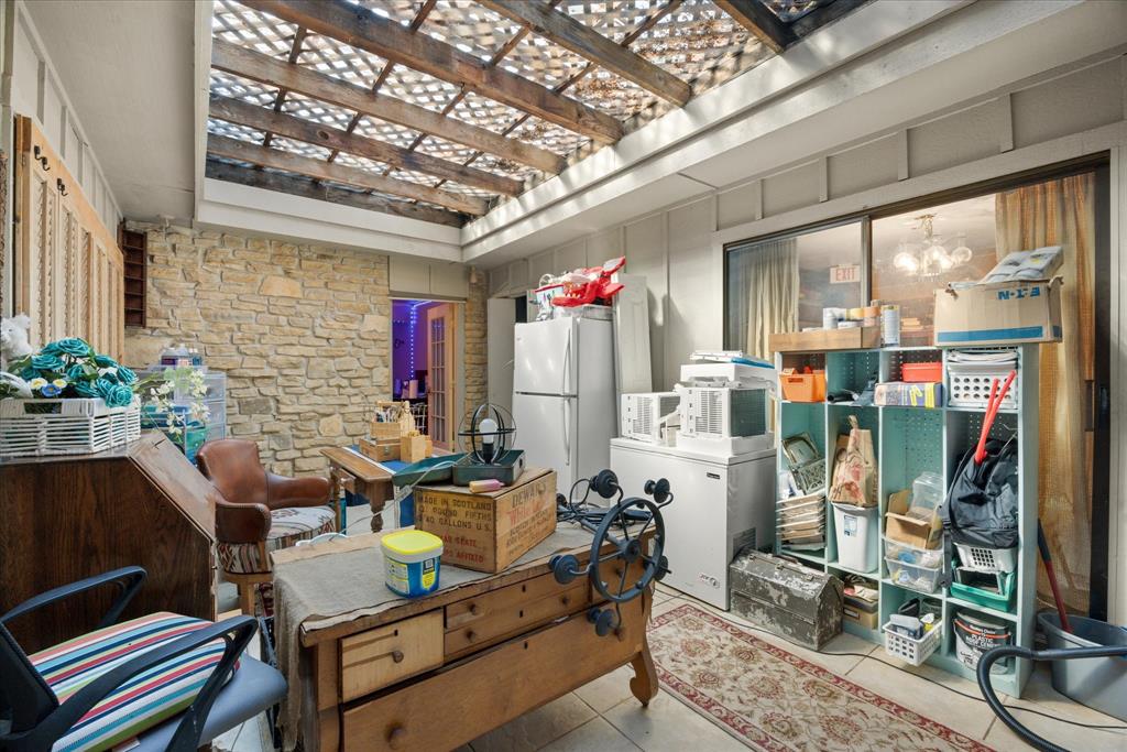 Decordova Bend Estate - Residential