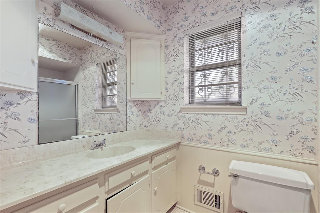 Lovers Lane East - Residential