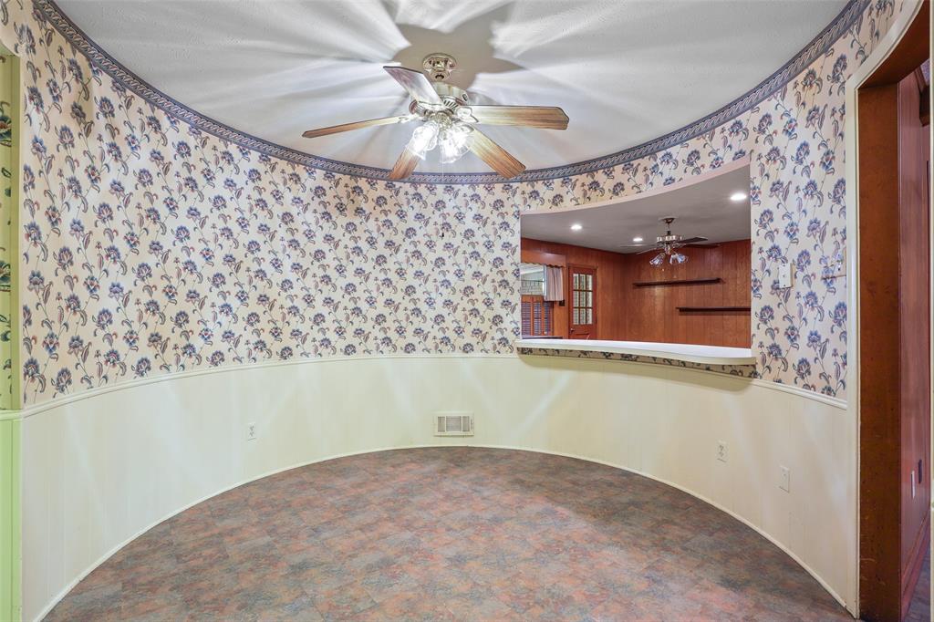 Lovers Lane East - Residential