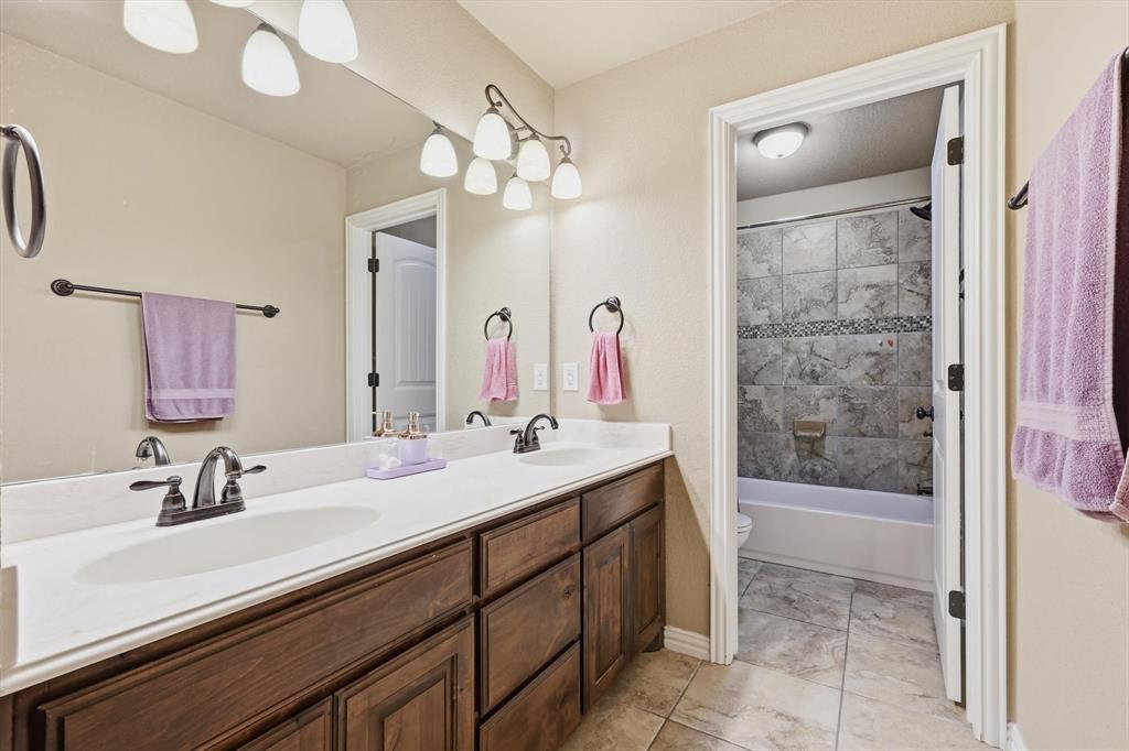 Kelly Place Ph 2 - Residential