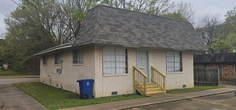 4611 Monkhouse Drive Shreveport LA 71109