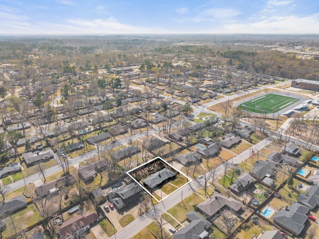 1505 Everglades Drive