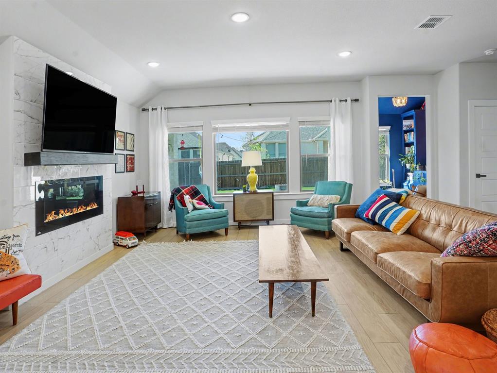 Dove Hollow - Residential