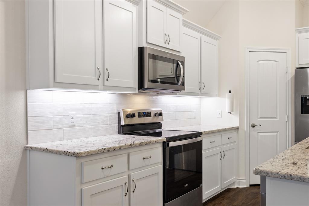 Ellis Place - Residential