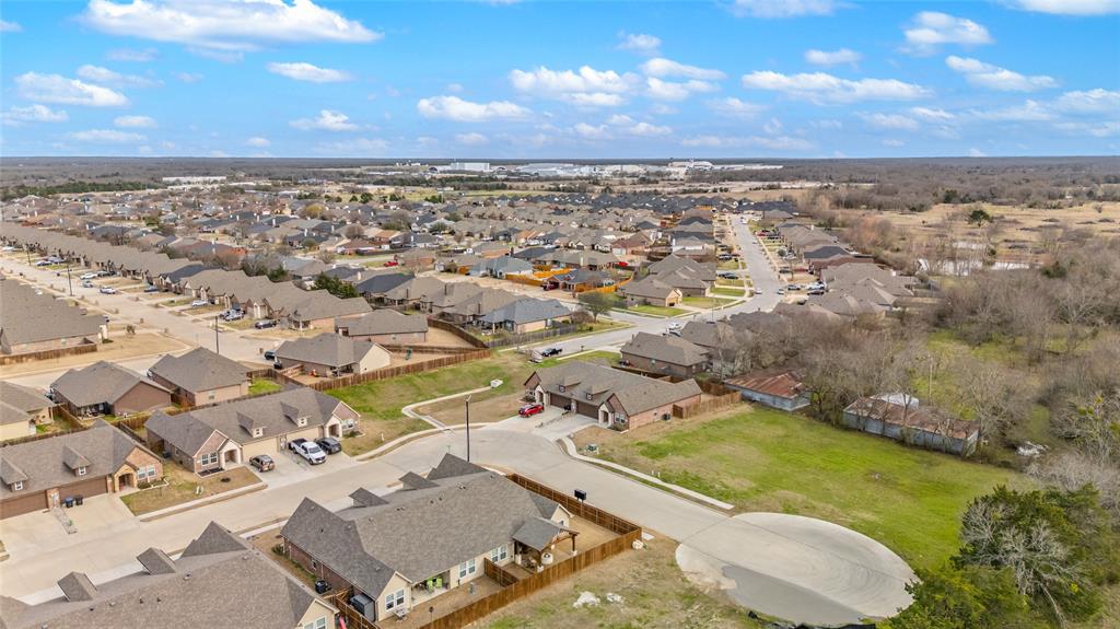 Ellis Place - Residential