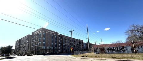 1001 Singleton Boulevard Dallas TX 75212