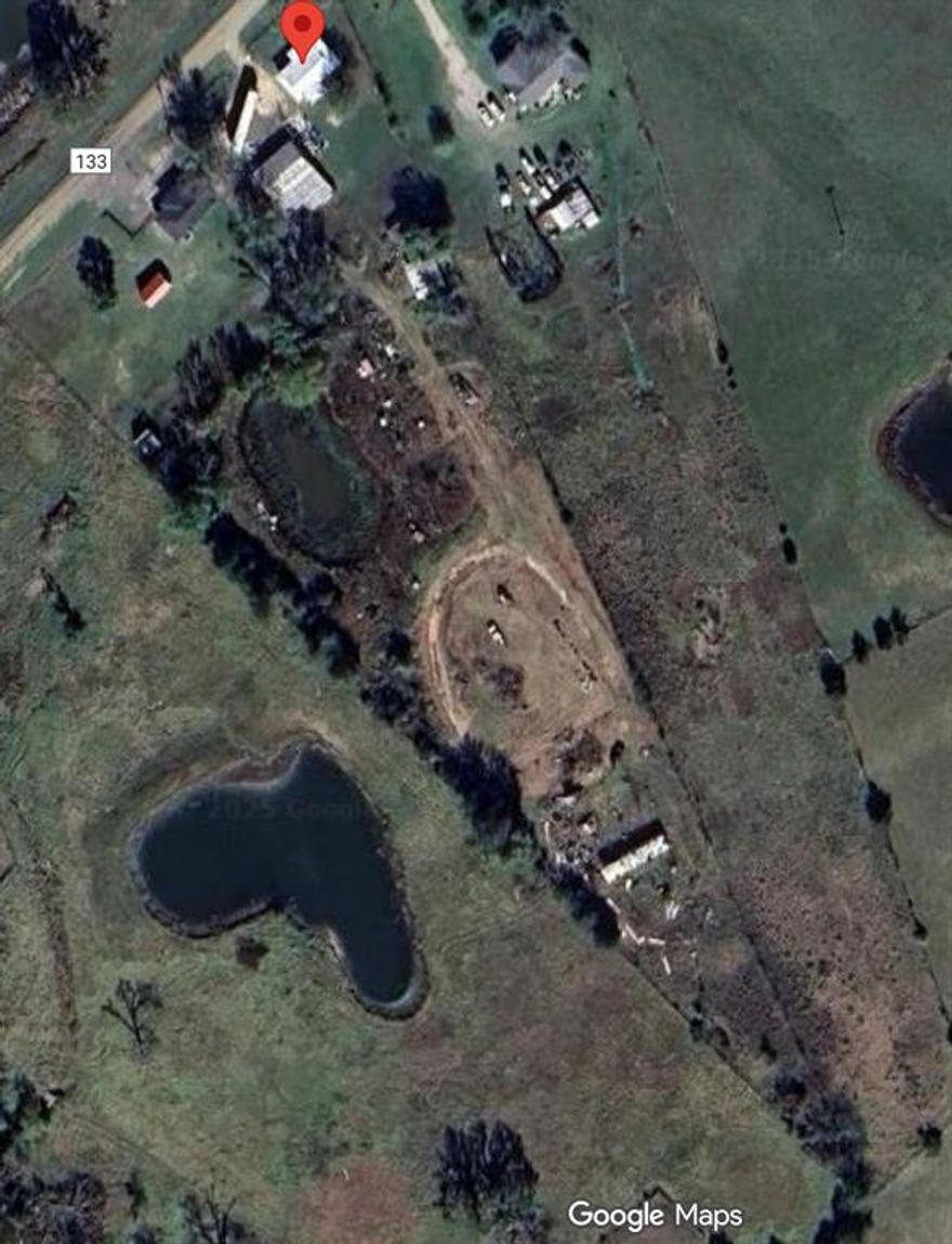 3.79 Acres with Workshop & Pond in Kaufman City Limits
Discover the perfect blend of country living and city convenience! Situated on 3.79 acres inside Kaufman city limits, this unique property offers endless potential for homeowners and entrepreneurs alike.
The 900 sq. ft. home features a recently updated bathroom and is ready for your personal touch. Step outside to a peaceful setting with a large workshop ideal for a home-based business, studio, or extra storage space. A beautiful pond sits behind the workshop, offering a quiet backdrop for both work and relaxation.
Enjoy wide open space, privacy, and the freedom to create your dream lifestyle all while being just minutes from downtown Kaufman.
Unrestricted potential. Prime location. Country charm.
Schedule your showing today!