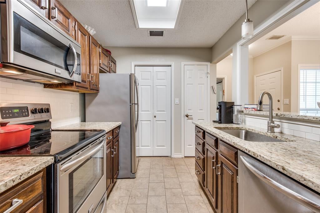 12680 Hillcrest Road 2204