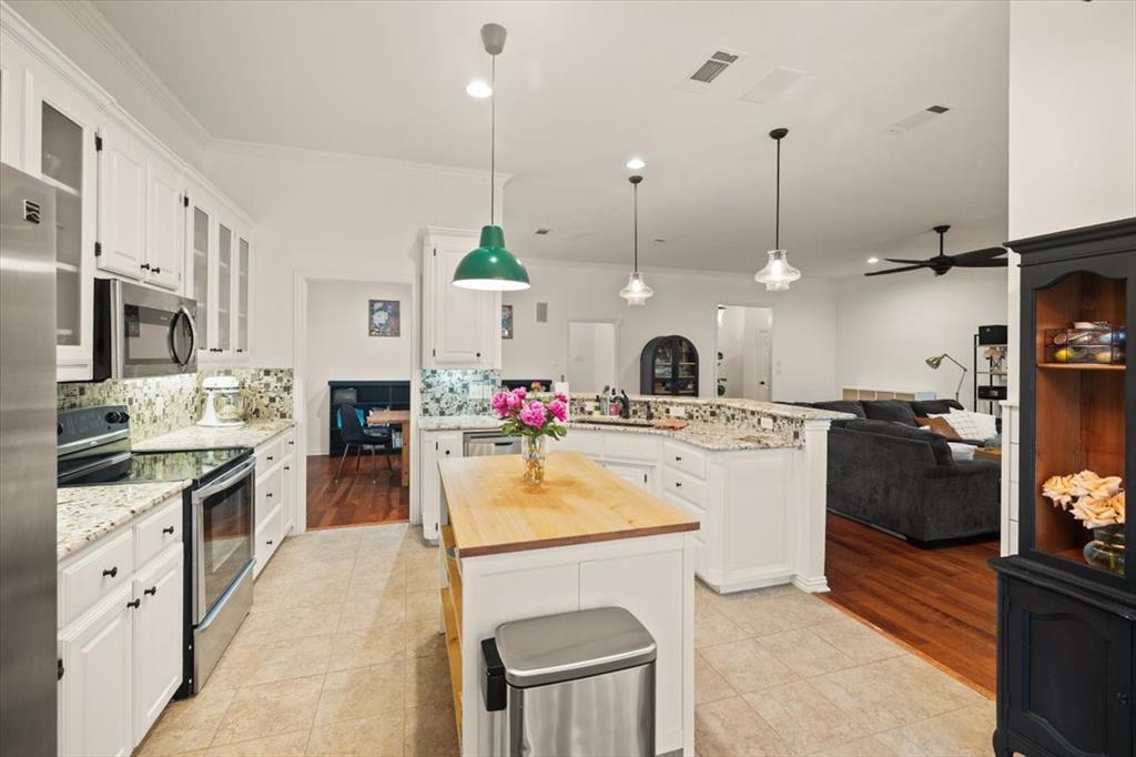 Heritage Oaks Arlington - Residential
