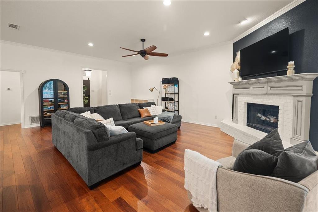 Heritage Oaks Arlington - Residential