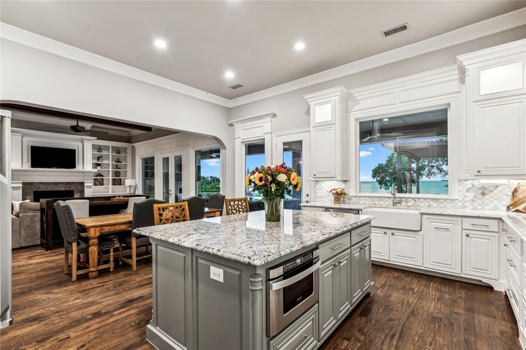 Braewood Bay - Residential