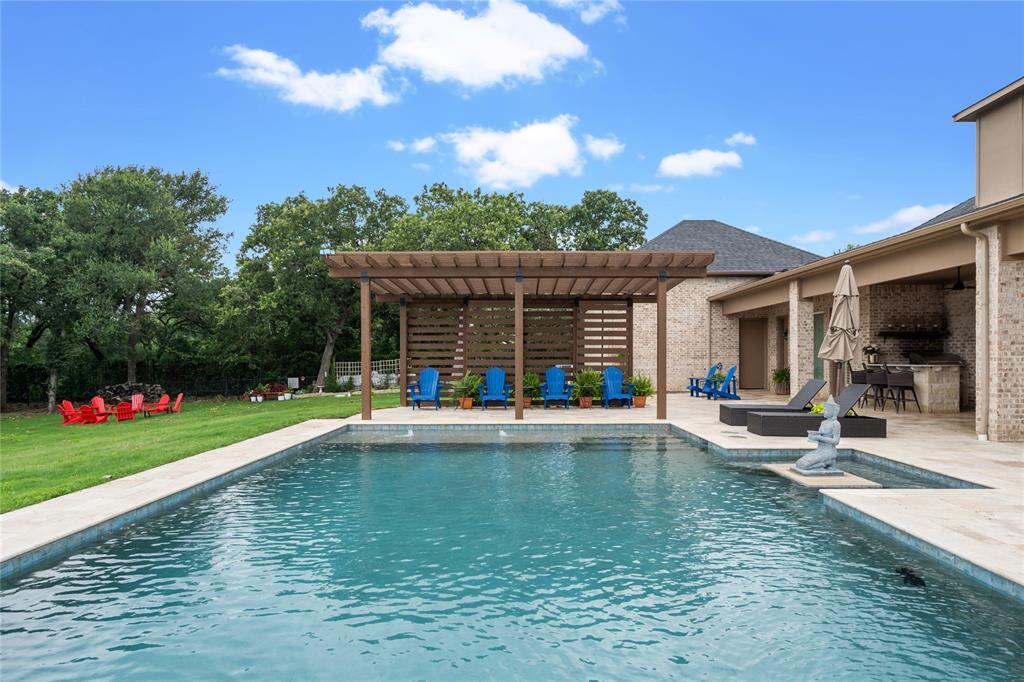 Braewood Bay - Residential